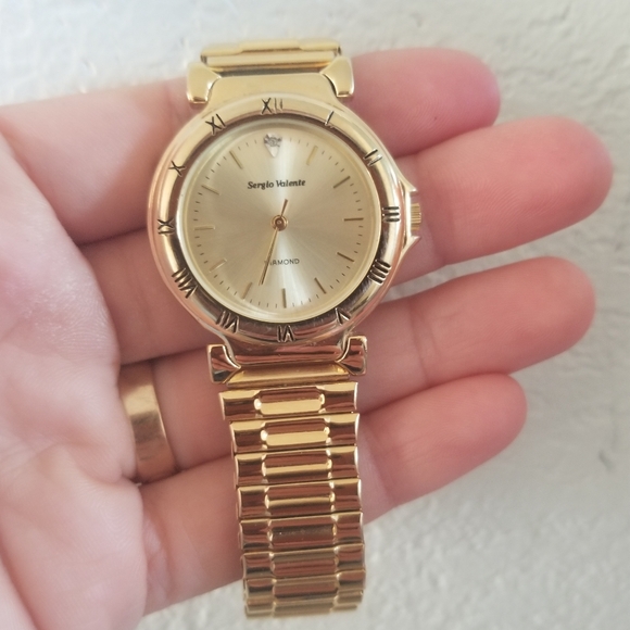 Sergio Valente Watch. Excellent Condition Cosmetically. Watch Does Not Work. - Picture 2 of 3